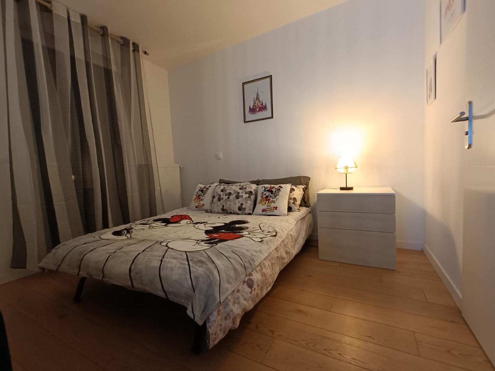 Disney - Paris 5 Min De Disney - Pk Prive Gratuit - 4 Personnes - Terrasse Jardin Chessy  Exterior foto