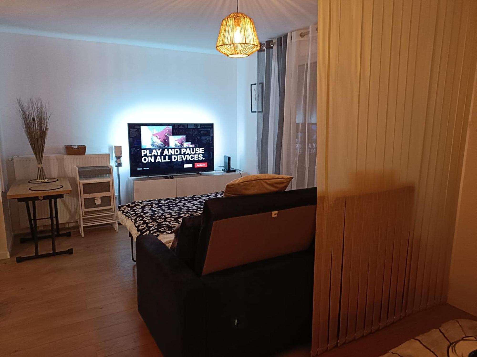 Disney - Paris 5 Min De Disney - Pk Prive Gratuit - 4 Personnes - Terrasse Jardin Chessy  Exterior foto