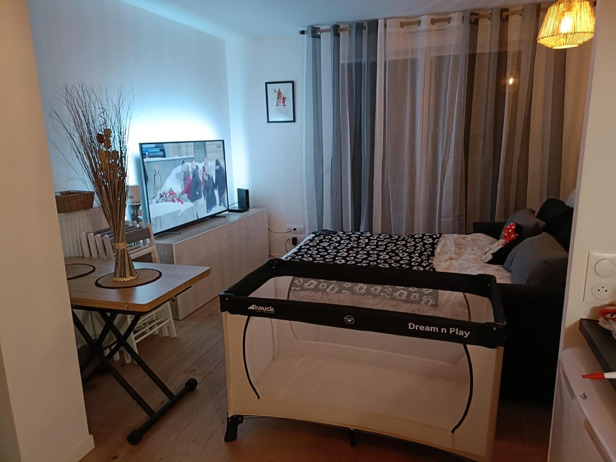 Disney - Paris 5 Min De Disney - Pk Prive Gratuit - 4 Personnes - Terrasse Jardin Chessy  Exterior foto